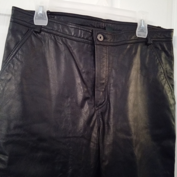 Danier Women's Black Leather Wide Leg Pants With Angled Pockets 34" Waist - Picture 12 of 12